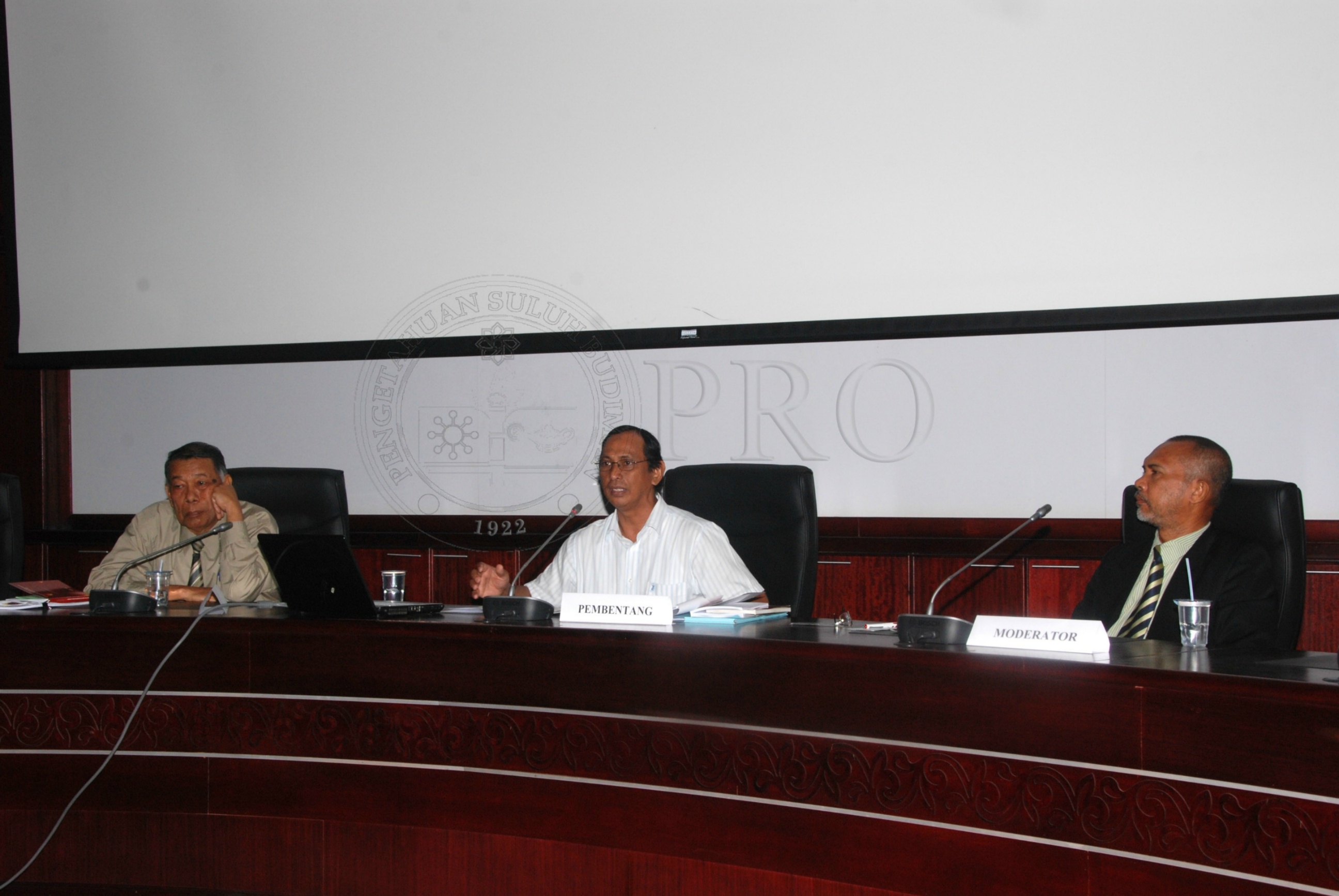 PRO 12 118 sastera DSC 5614